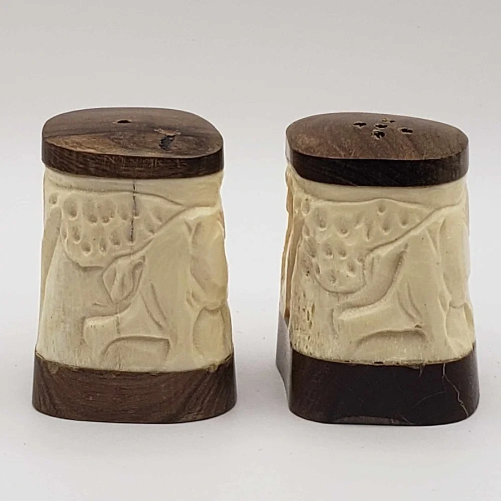 African Handmade Bone & Wood Elephant Salt Pepper Shakers Kitchen Collectables